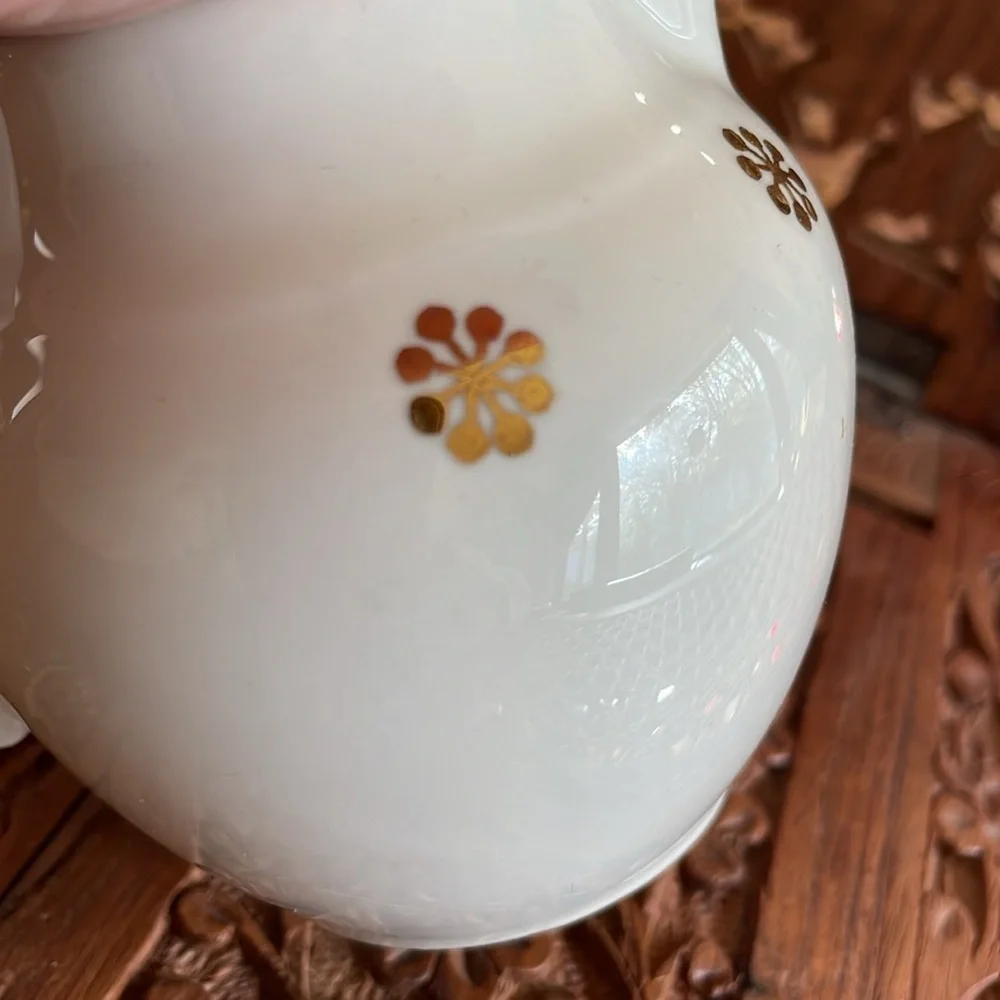 Vintage Hall Ceramic Starburst Ivory Creamer Mini Pitcher Cream Gold 1536 China
